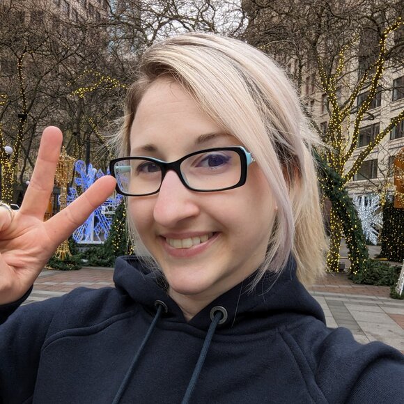 Meet your Posher, Kelsey - Picture 9 of 13